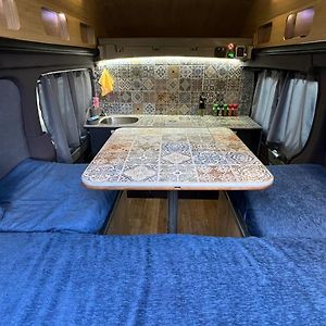 Kamer met een King Size Bed